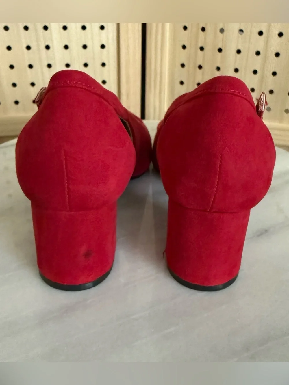 CL by Laundry Red Suede Pointed Slingback Pumps